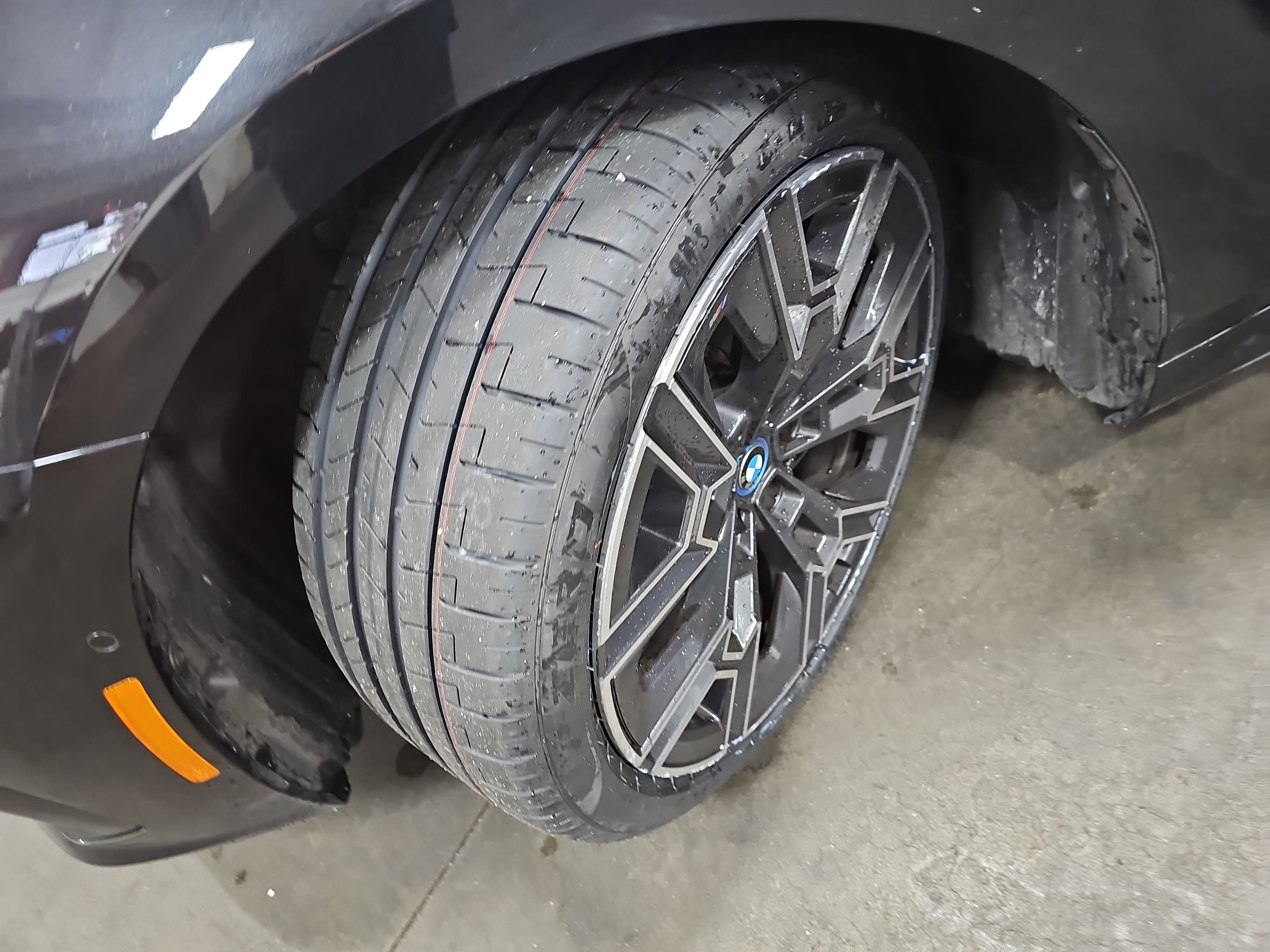 Certified 2025 BMW i5 eDrive40i w/ M Sport Package image 35