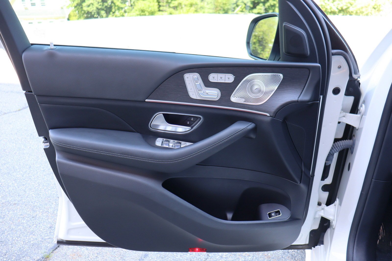 Used 2022 Mercedes-Benz GLE 350 4MATIC image 25