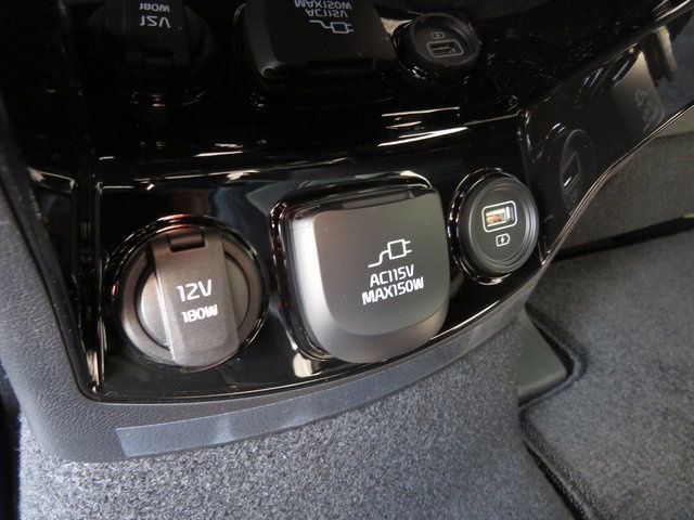 Used 2023 Kia Sorento SX Prestige image 22