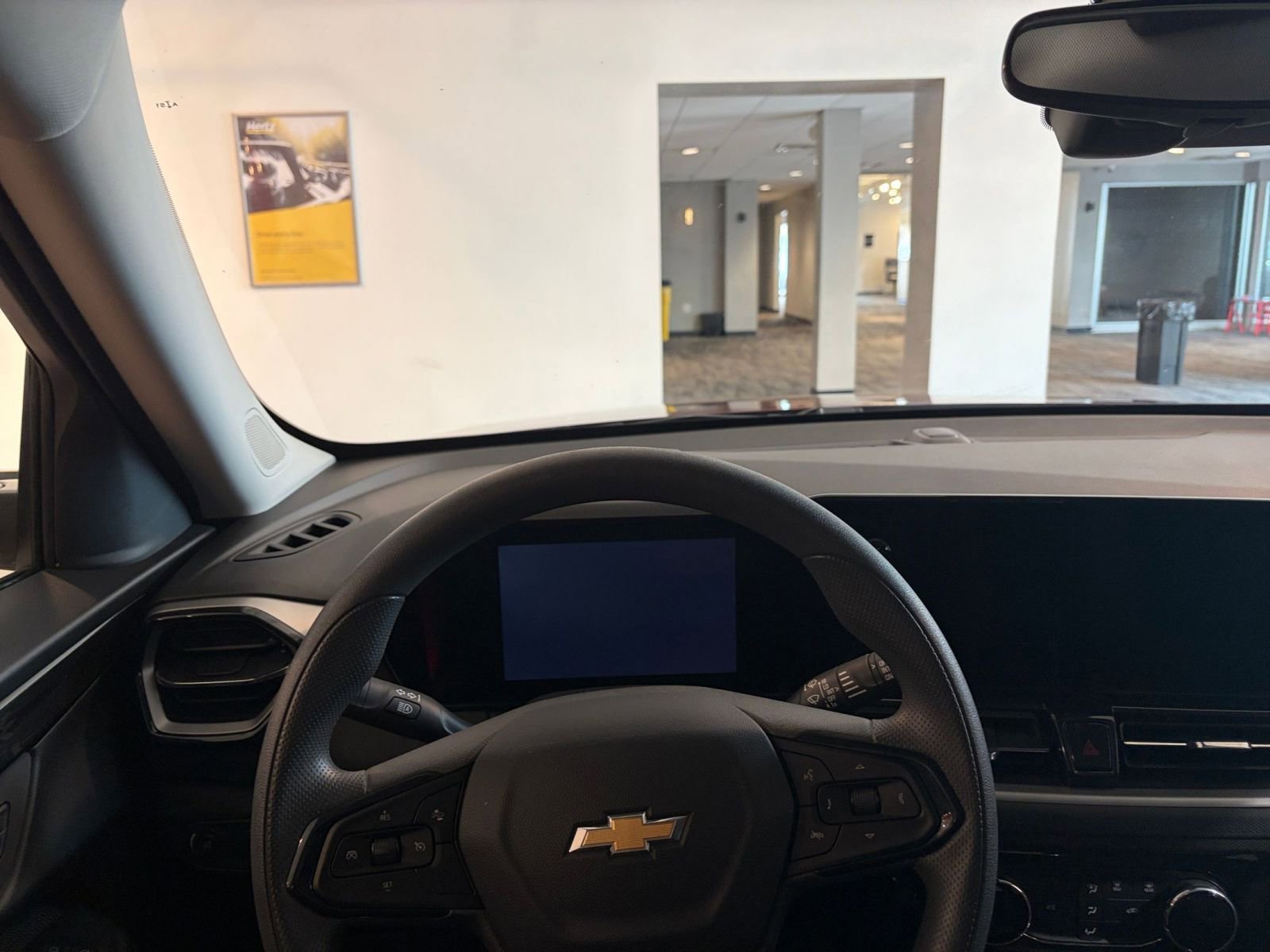 Used 2025 Chevrolet TrailBlazer LT image 32