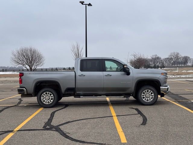 Used 2024 Chevrolet Silverado 3500 LT w/ Safety Package image 2