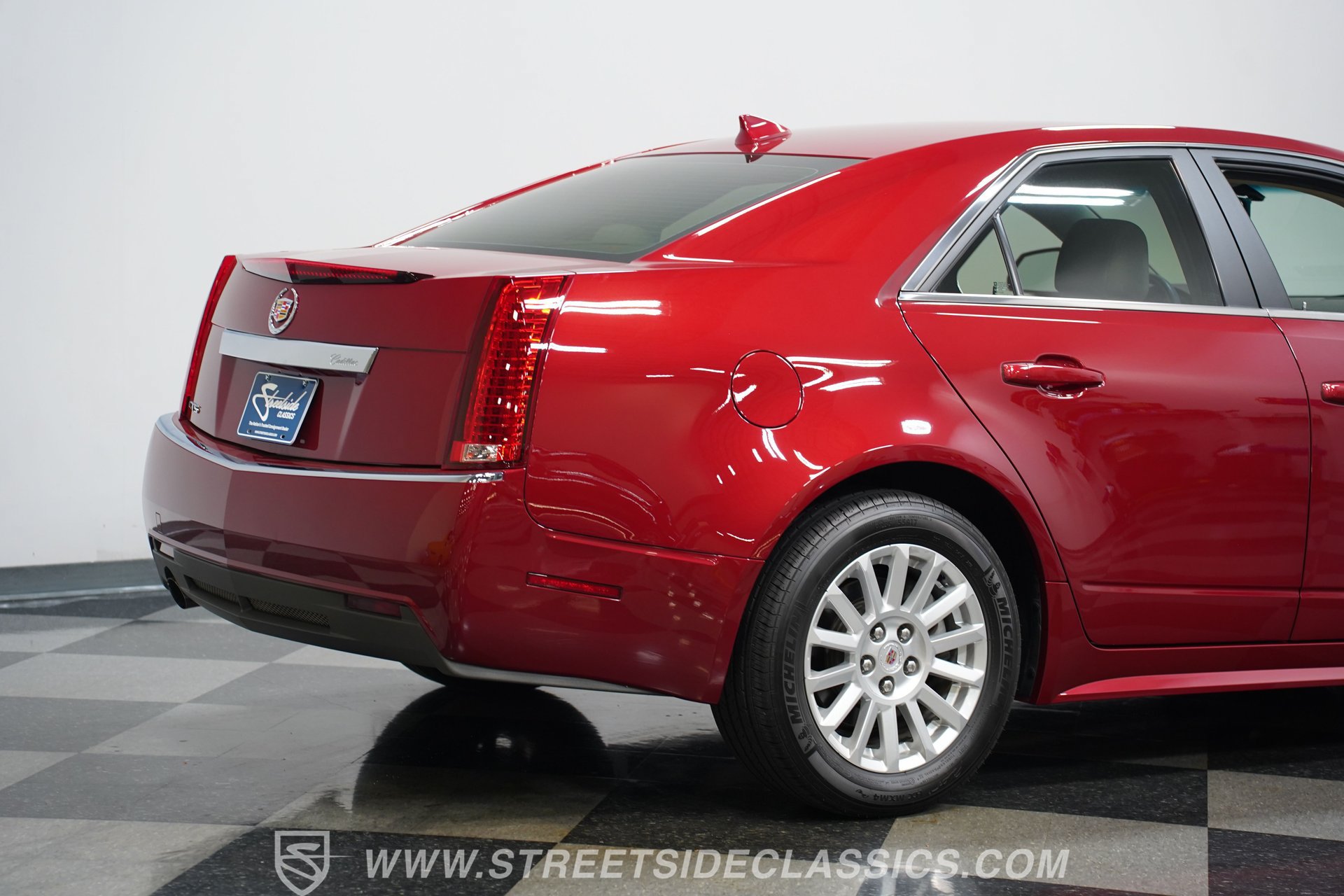 Used 2011 Cadillac CTS Sedan RWD image 26