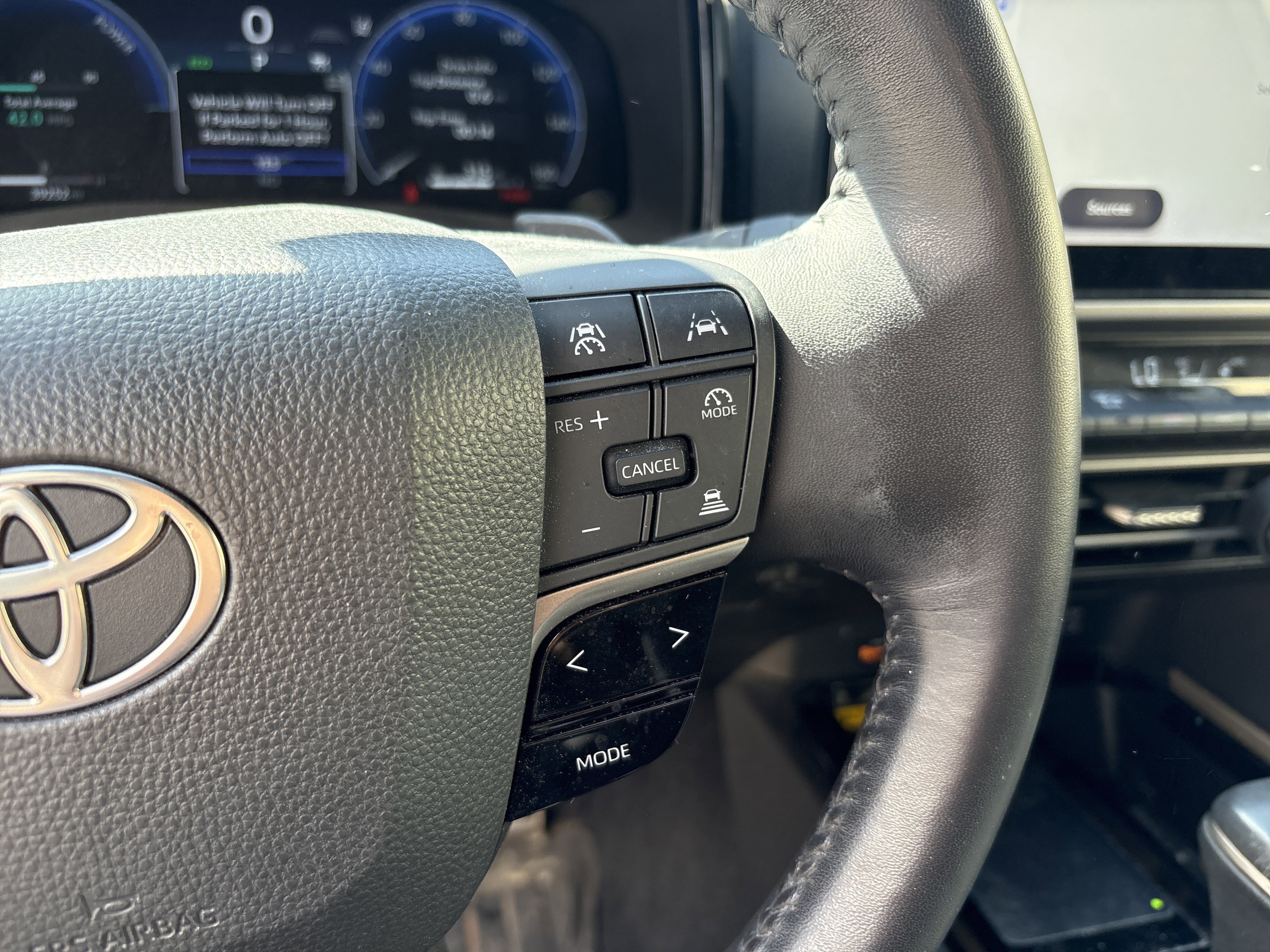 Used 2025 Toyota Camry XSE FWD image 20