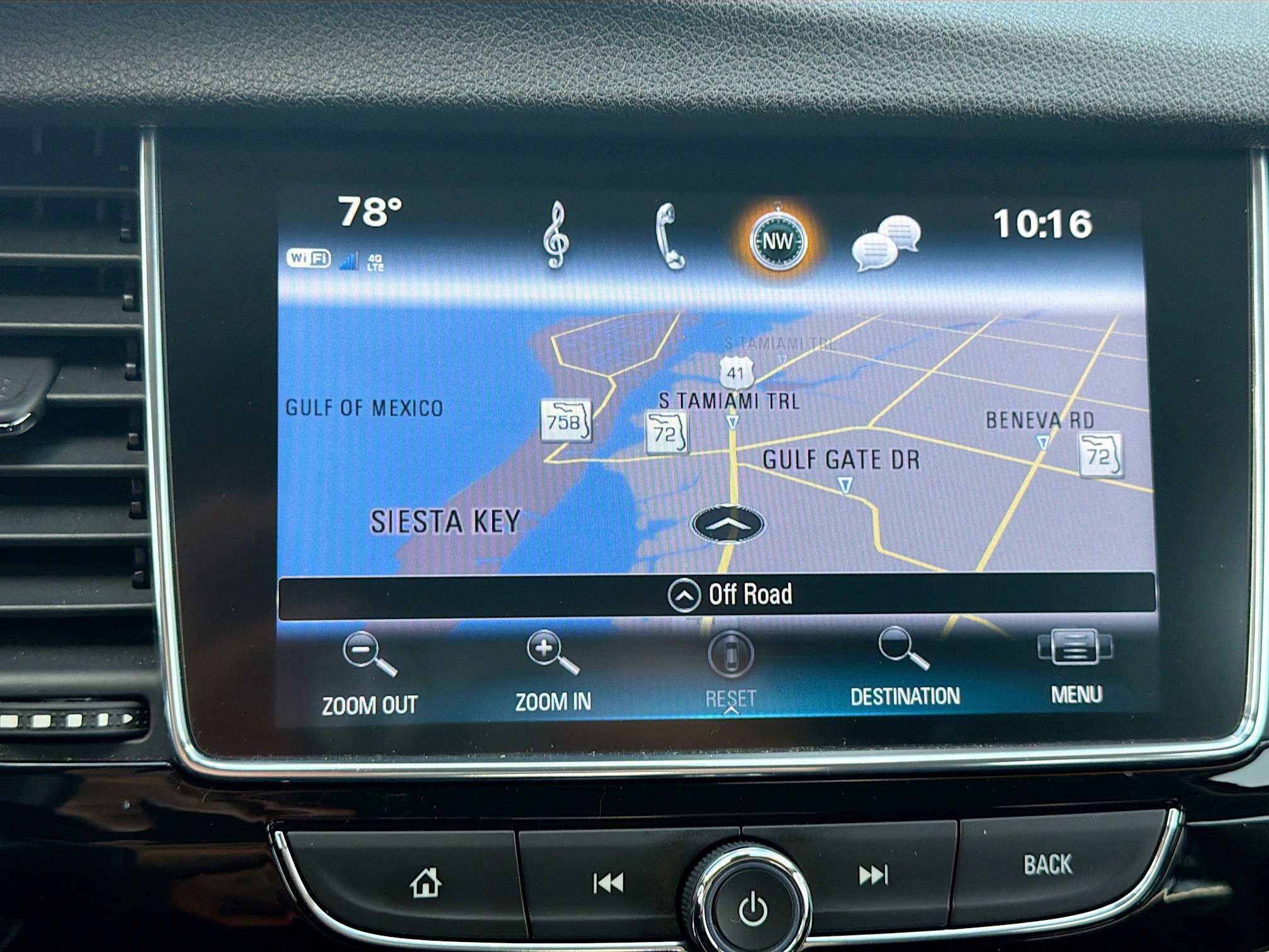 Used 2019 Buick Encore Sport Touring w/ Safety Package image 13