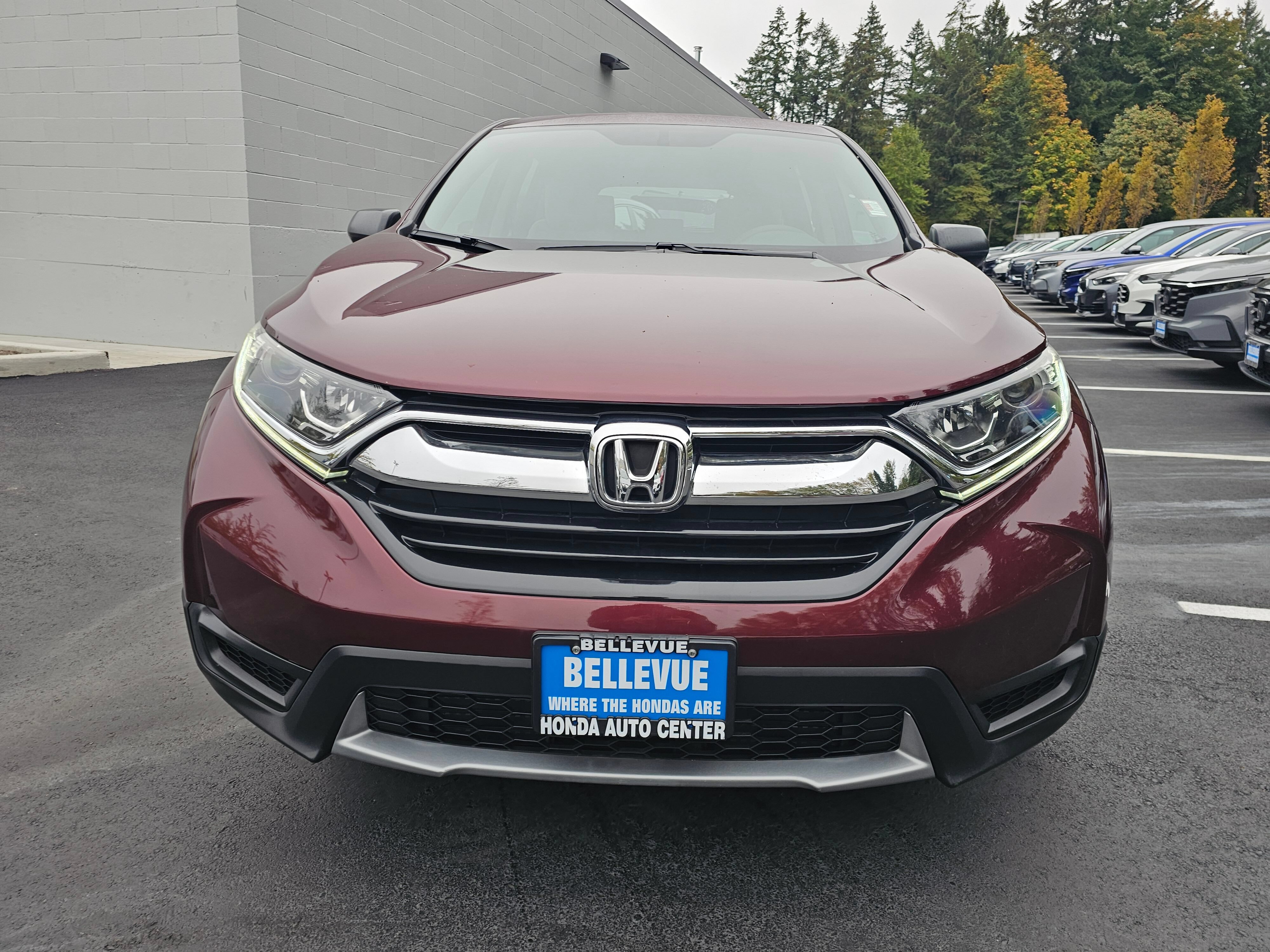 Used 2018 Honda CR-V LX image 2