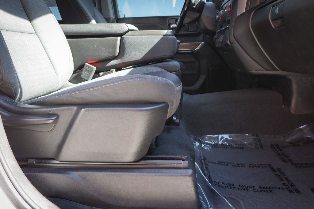 Used 2023 Chevrolet Silverado 2500 LT w/ Convenience Package image 23