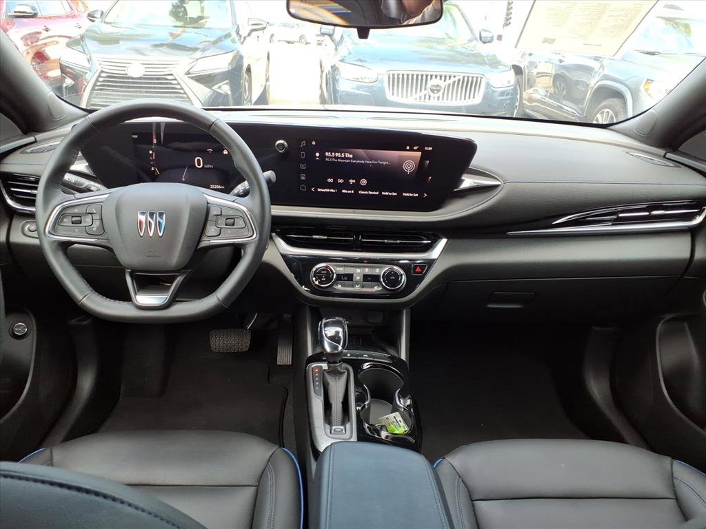 Certified 2024 Buick Envista Sport Touring w/ Convenience I Package image 16