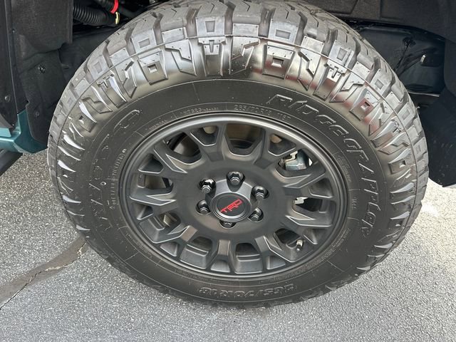 Used 2025 Toyota 4Runner TRD Off-Road Premium image 27