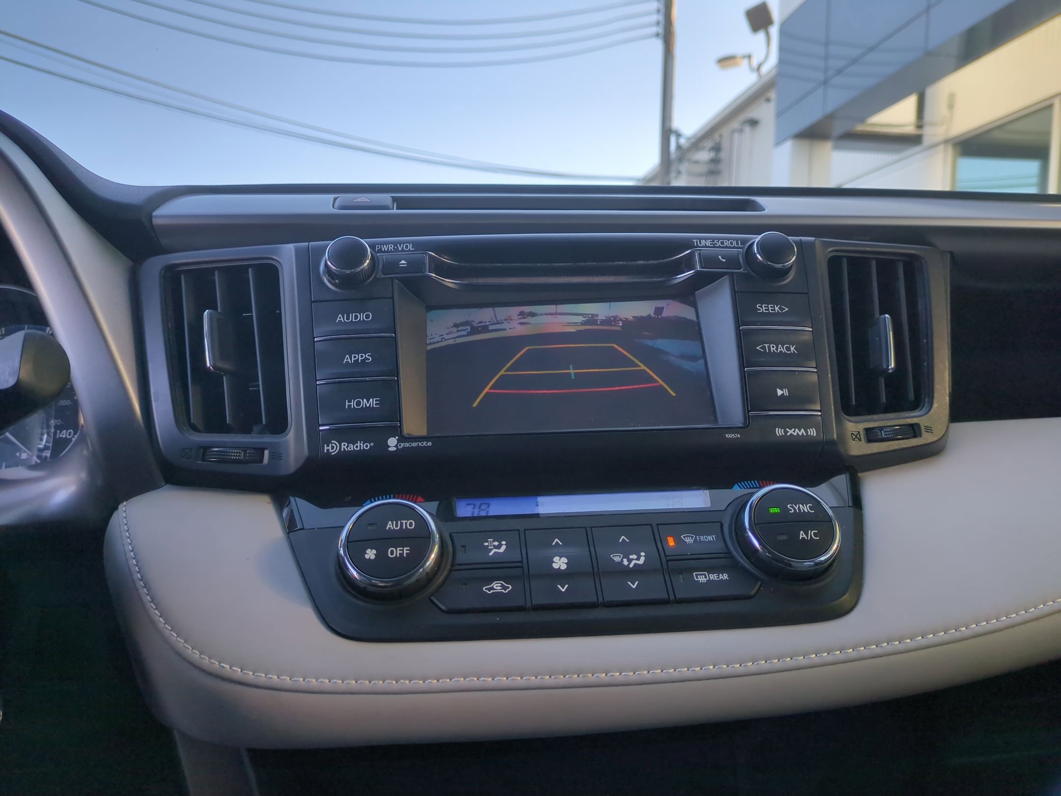 Used 2017 Toyota RAV4 XLE image 11