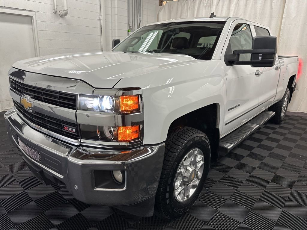 Used 2015 Chevrolet Silverado 2500 LTZ AWD/4WD image 4