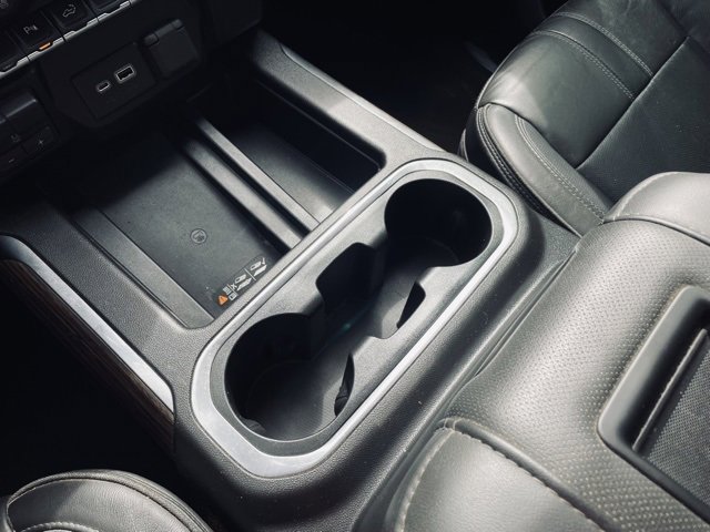 Used 2022 Chevrolet Silverado 2500 High Country w/ Z71 Off-Road Package image 17