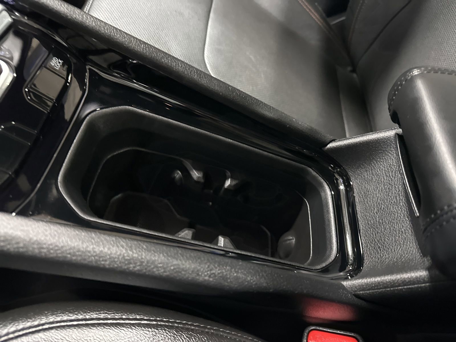 Used 2024 Jeep Compass Limited w/ Elite Group image 52