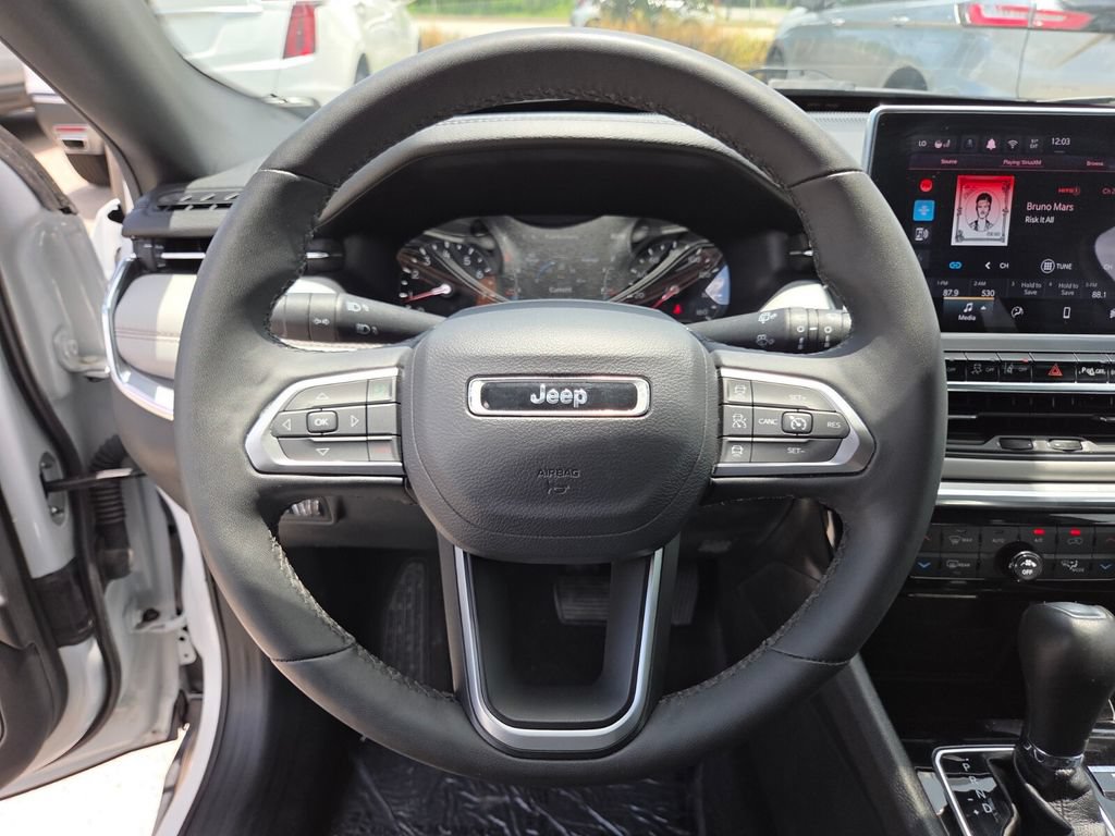 Used 2024 Jeep Compass Limited AWD/4WD image 32