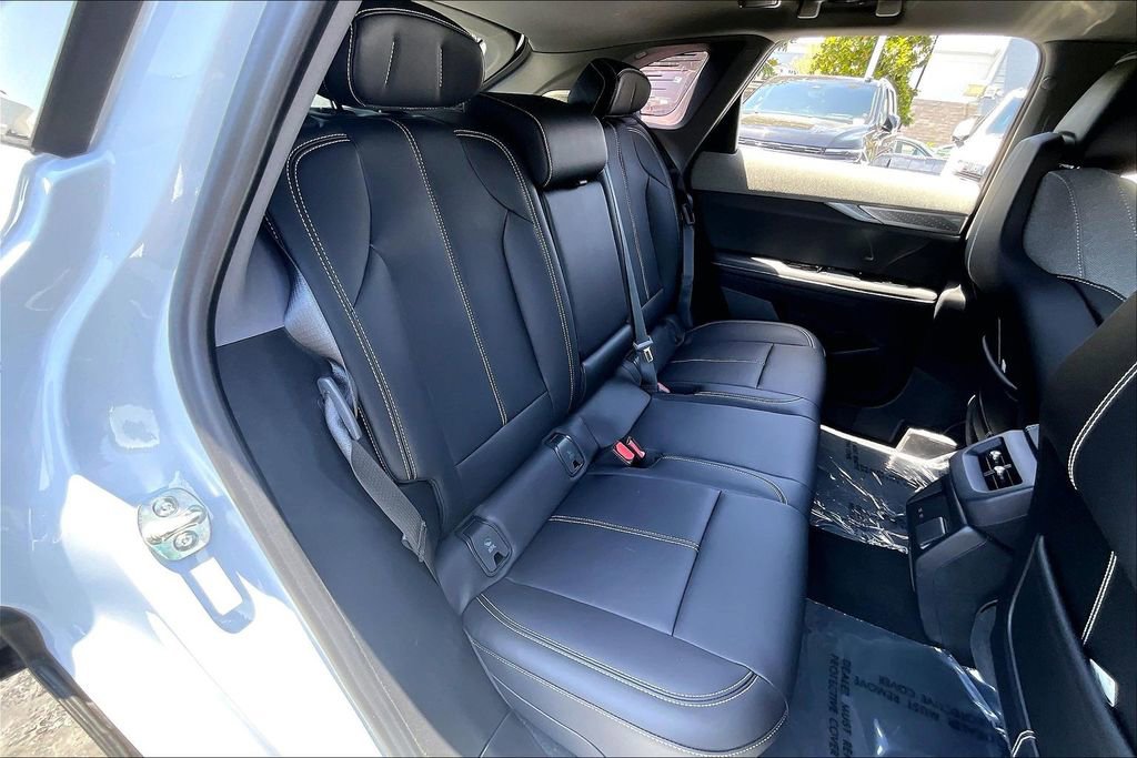 New 2026 Cadillac Optiq Luxury 1 RWD image 31