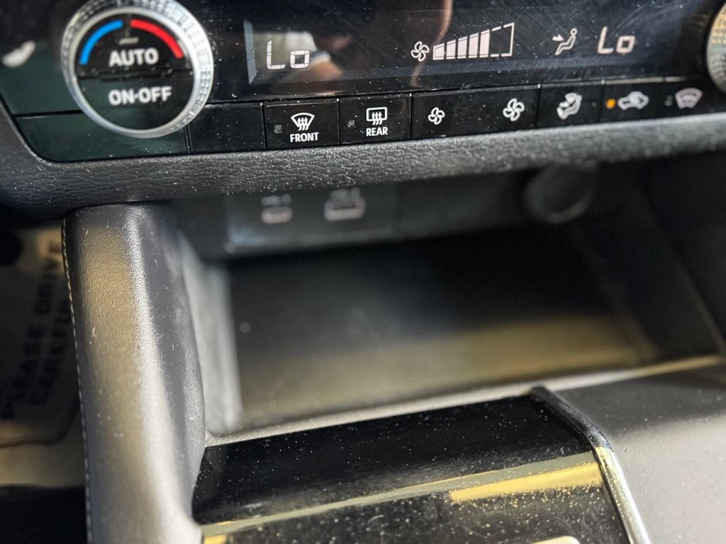Used 2022 Mitsubishi Outlander ES AWD/4WD image 12