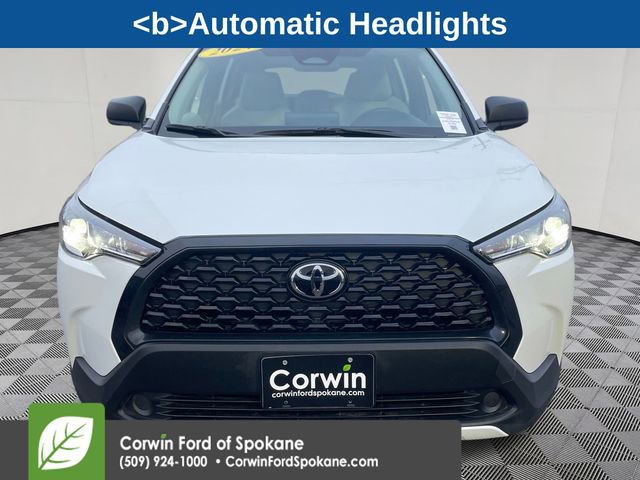 Used 2024 Toyota Corolla Cross L image 7