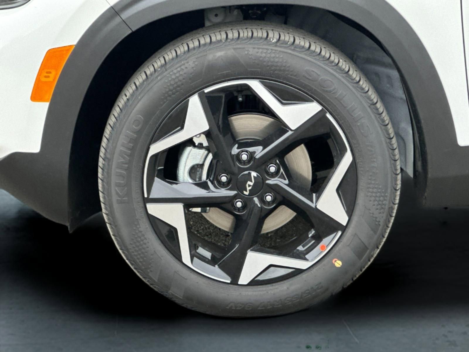 New 2026 Kia Seltos EX image 25