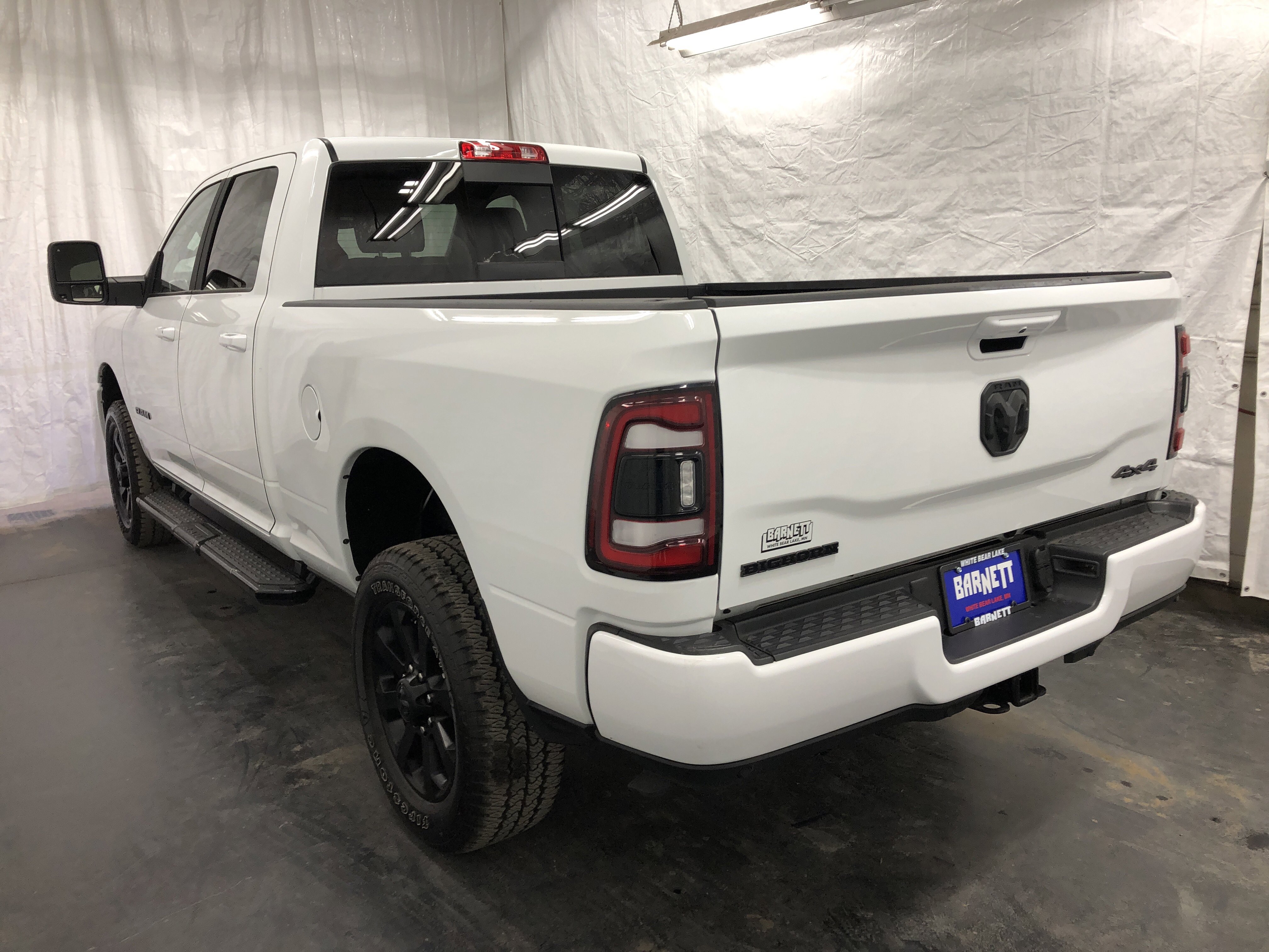 Certified 2024 RAM 2500 Big Horn w/ Night Edition AWD/4WD image 5