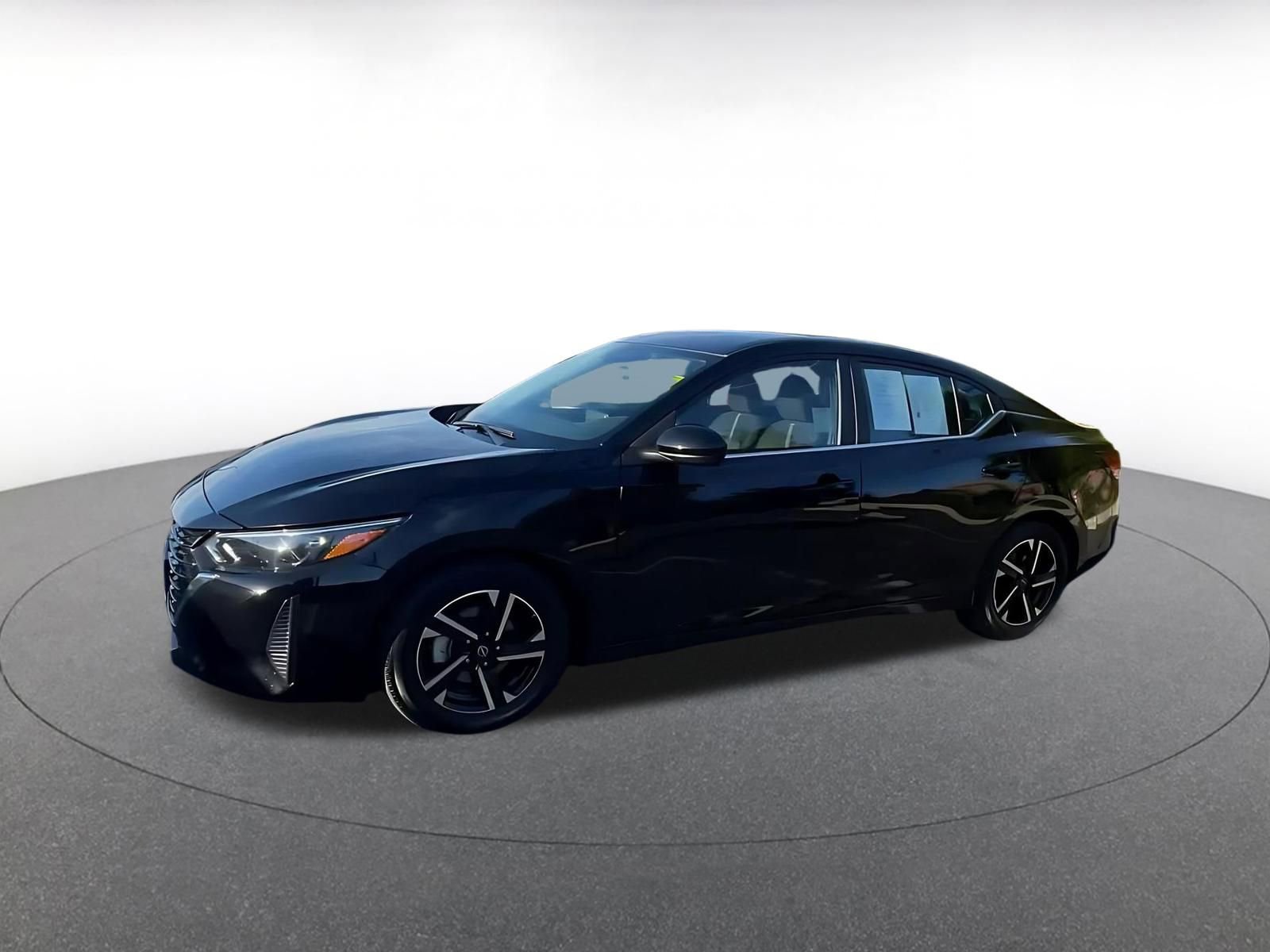 Used 2025 Nissan Sentra SV FWD image 8