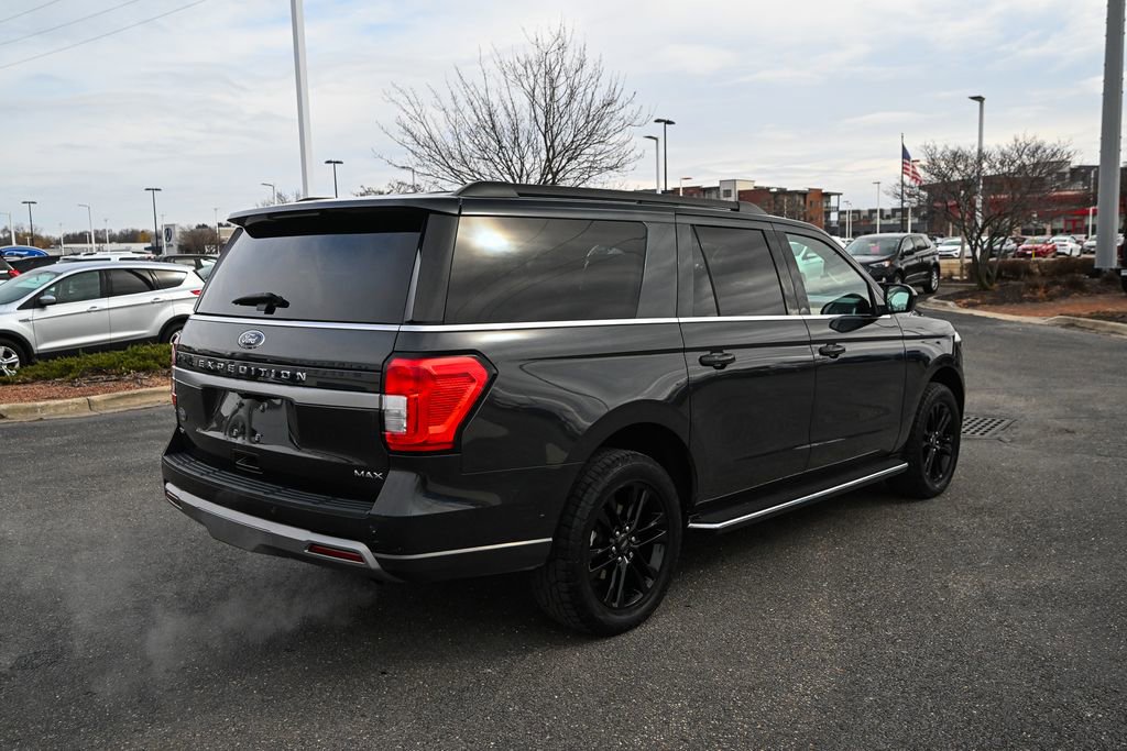 Used 2022 Ford Expedition Max XLT image 5