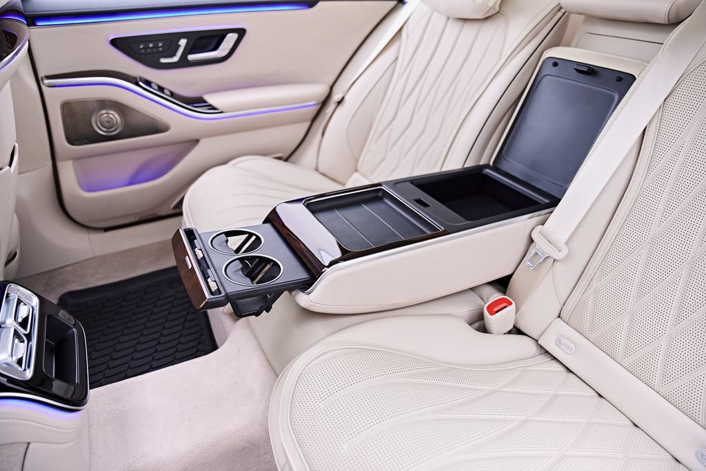 Used 2024 Mercedes-Benz S 63 AMG S image 62