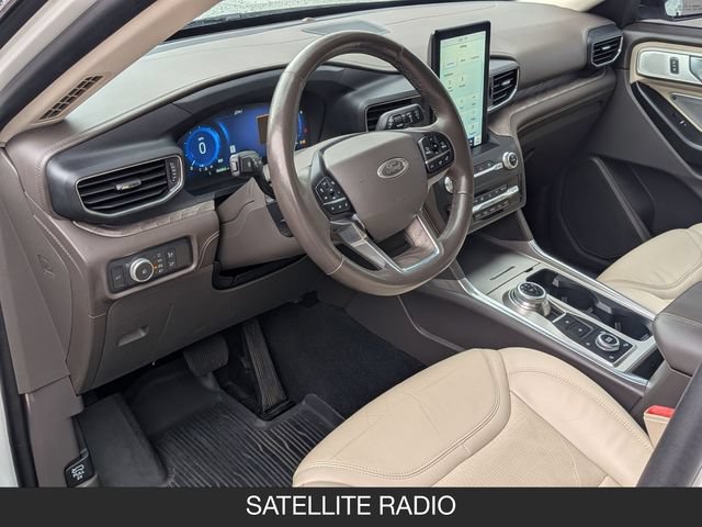 Used 2020 Ford Explorer Platinum w/ Premium Technology Package AWD/4WD image 13