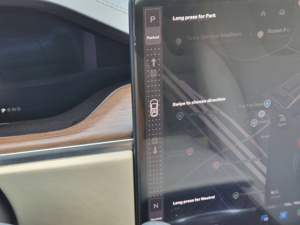 Used 2022 Tesla Model X AWD/4WD image 24