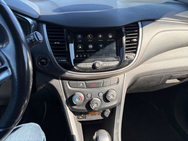 Used 2019 Chevrolet Trax LT w/ LT Convenience Package AWD/4WD image 21