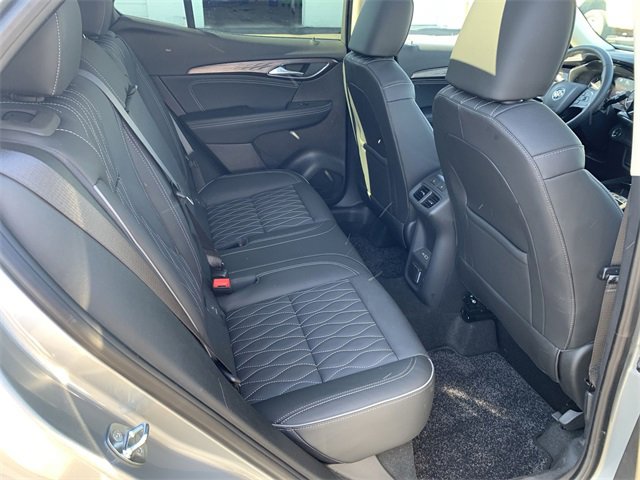 Used 2023 Buick Envision Avenir image 30