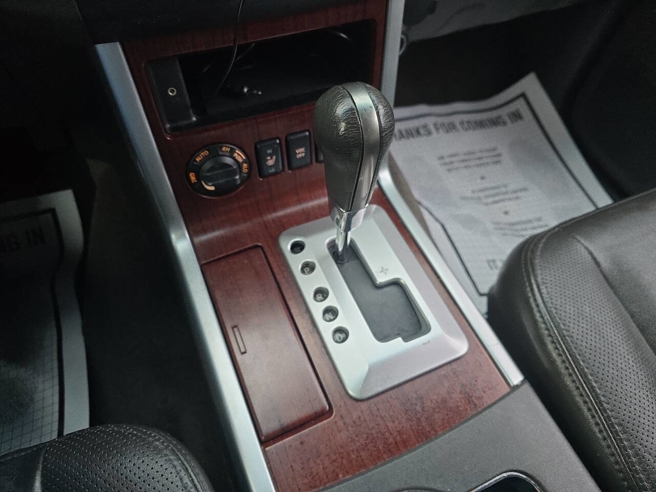 Used 2011 Nissan Pathfinder LE w/ Navigation Pkg image 20