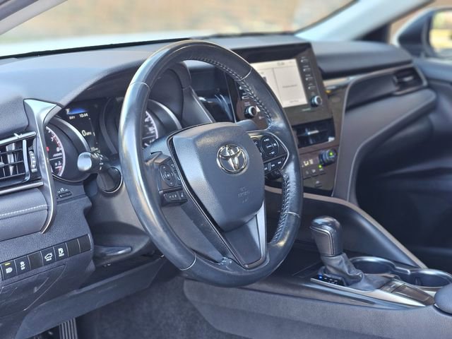 Used 2022 Toyota Camry SE image 12