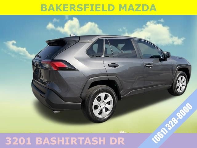 Used 2024 Toyota RAV4 LE image 5