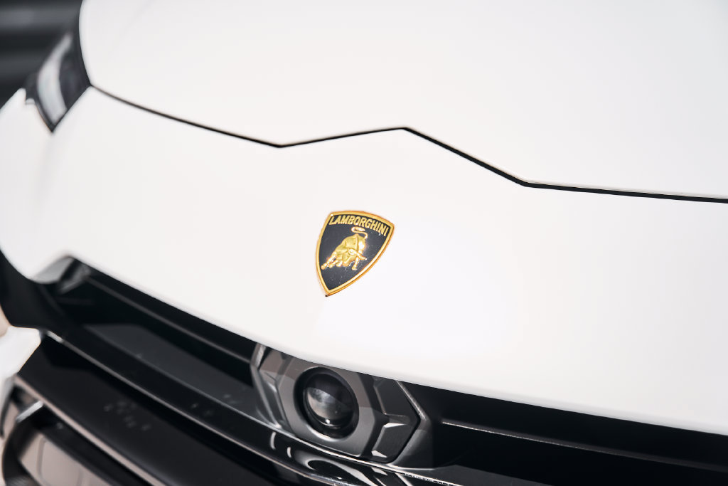 Used 2023 Lamborghini Urus Performante AWD/4WD image 6