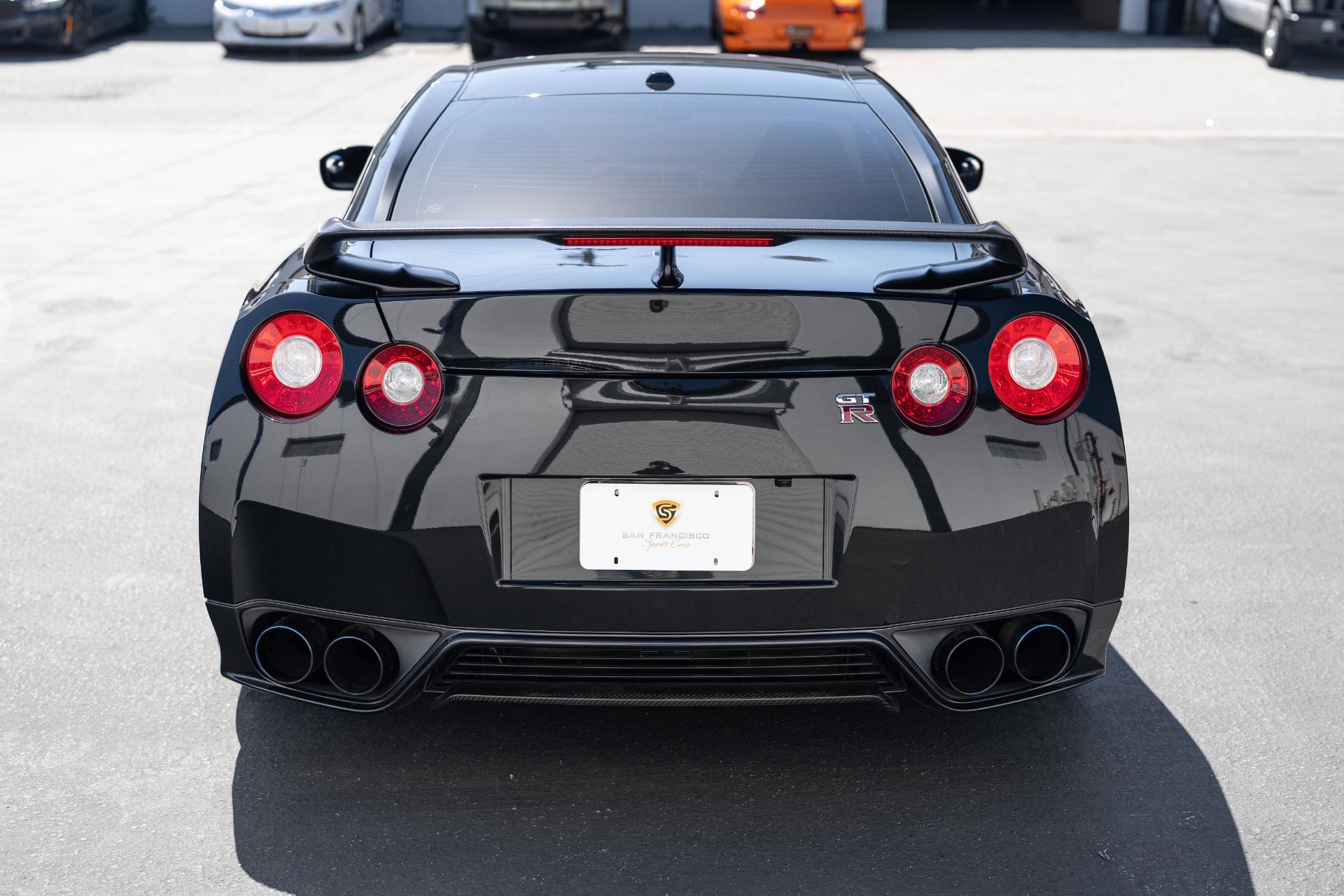 Used 2013 Nissan GT-R Black Edition AWD/4WD image 10