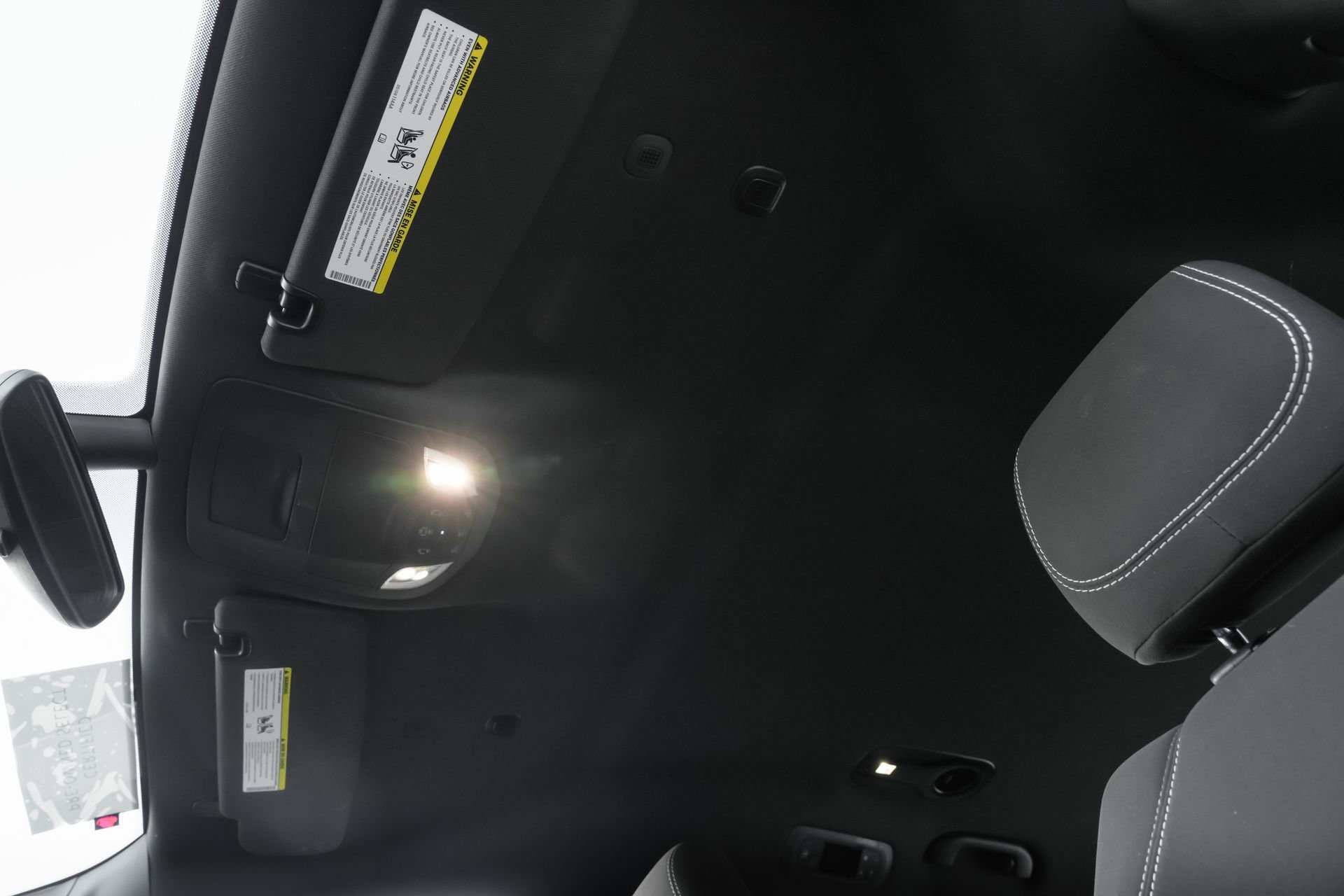 Used 2024 Chrysler Pacifica Touring image 19