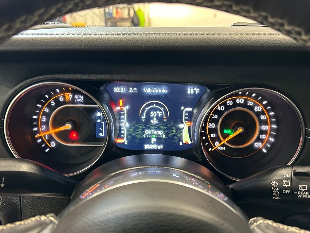 Used 2019 Jeep Wrangler Unlimited Sahara w/ Cold Weather Group AWD/4WD image 17