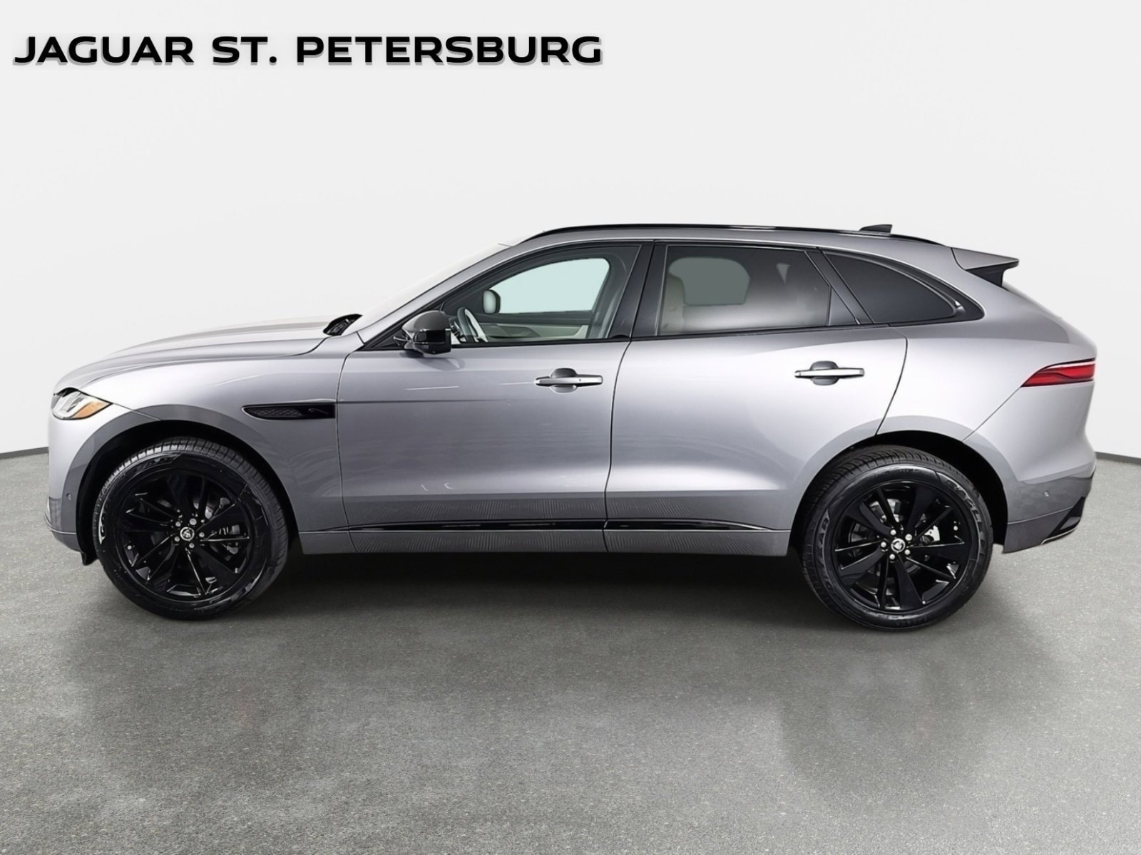 New 2026 Jaguar F-PACE R-Dynamic S AWD/4WD image 8