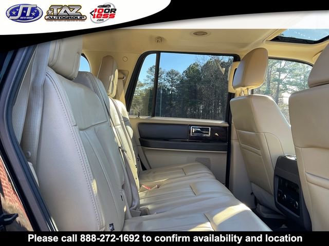 Used 2017 Lincoln Navigator Reserve image 14