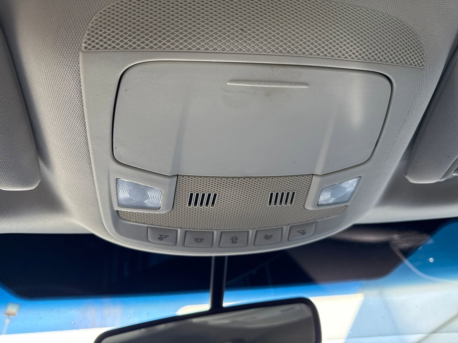 Used 2015 Ford Edge SEL image 21