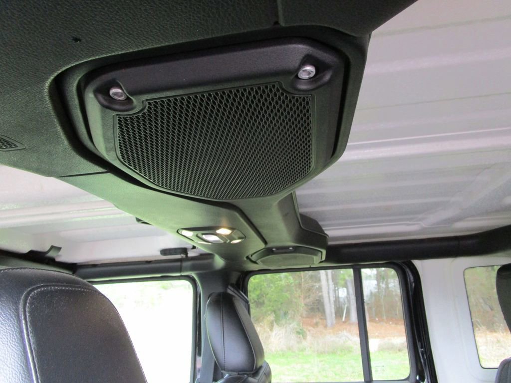 Used 2020 Jeep Wrangler Unlimited Rubicon w/ Dual Top Group image 23