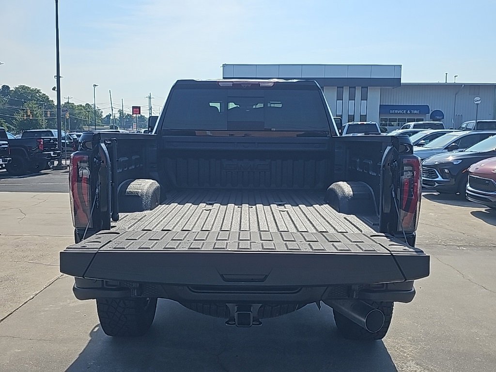 New 2025 GMC Sierra 2500 AT4X w/ AT4X AEV Edition image 6