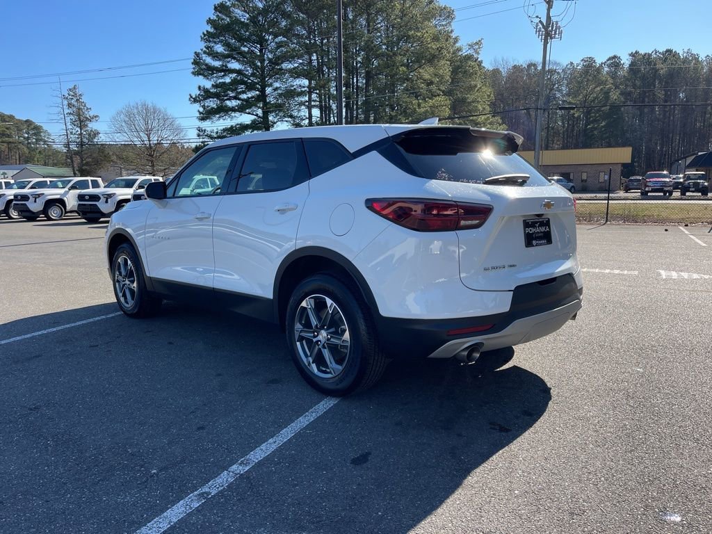 Used 2025 Chevrolet Blazer LT image 7