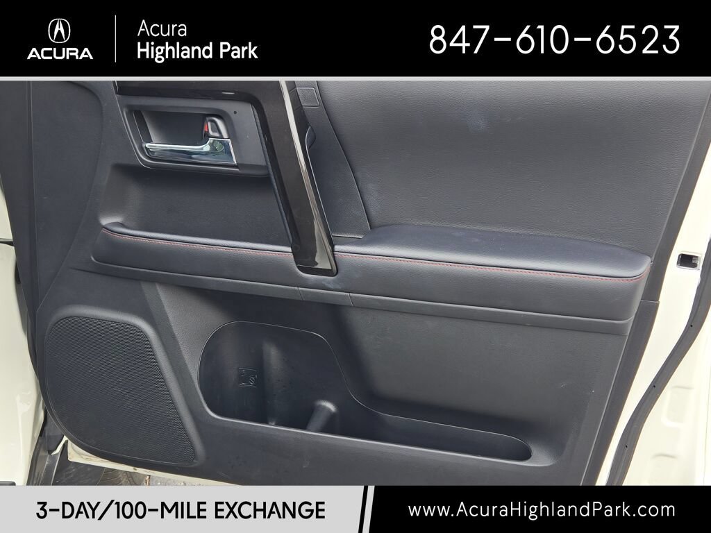 Used 2023 Toyota 4Runner TRD Off-Road Premium w/ Moonroof Package AWD/4WD image 10