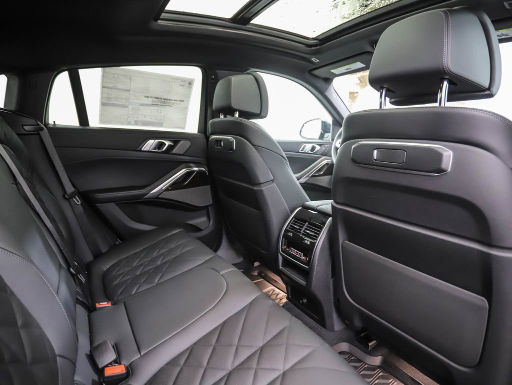 Used 2026 BMW X6 xDrive40i image 29