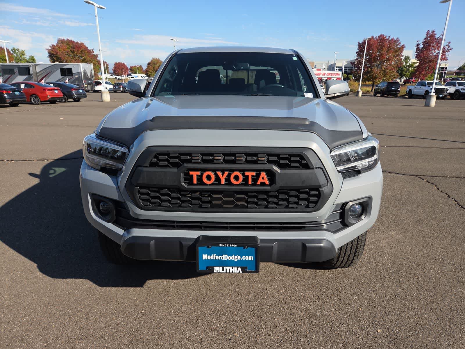 Used 2020 Toyota Tacoma TRD Off-Road AWD/4WD image 14