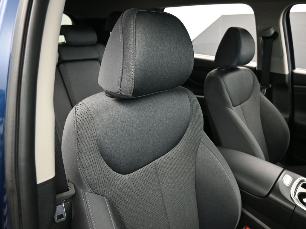 Used 2023 Hyundai Santa Fe SE image 36