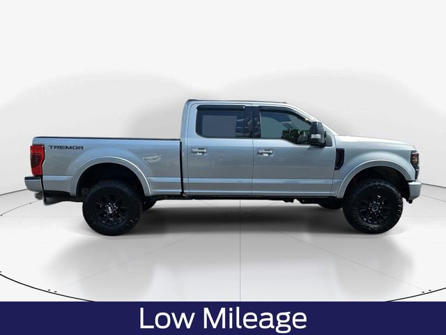 Used 2022 Ford F250 Lariat w/ Tremor Off-Road Package image 3