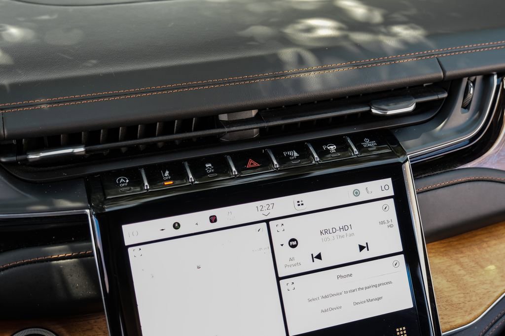 Used 2023 Jeep Grand Cherokee L Summit image 41