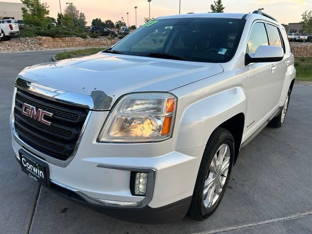 Used 2017 GMC Terrain SLE w/ Driver Alert Package I FWD video 3