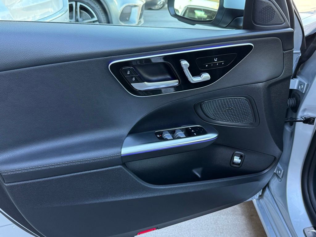 Certified 2023 Mercedes-Benz C 300 Sedan w/ Exclusive Trim Package image 19